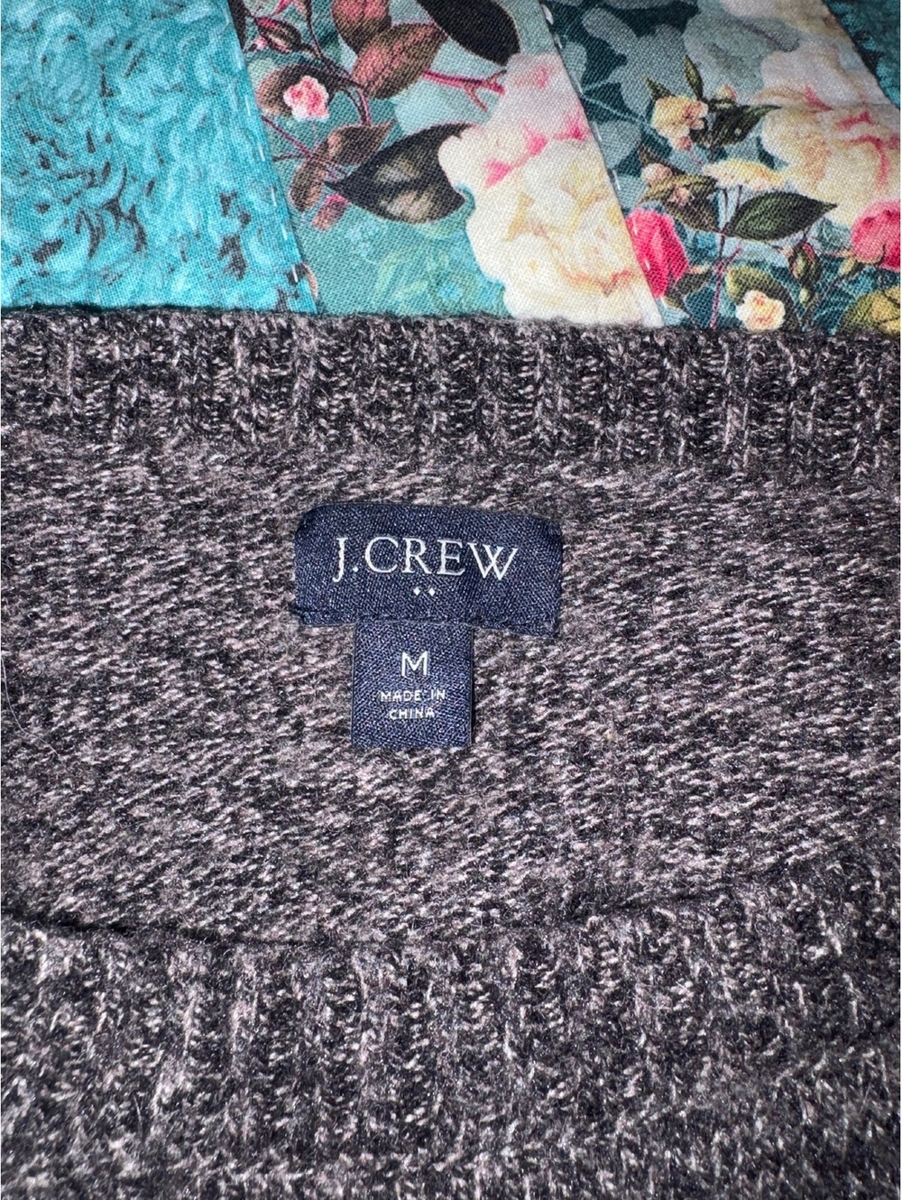 J.Crew $178 Lambs Wool Blend Men’s M marled gray long sleeve sweater - Picture 4 of 8